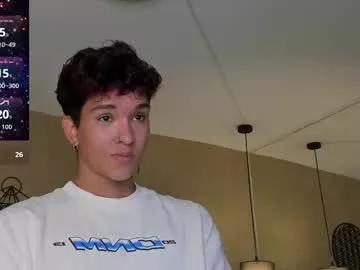 luca_colt from Chaturbate