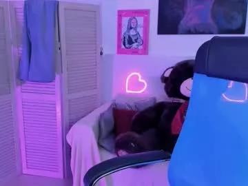 lunawiinters from Chaturbate