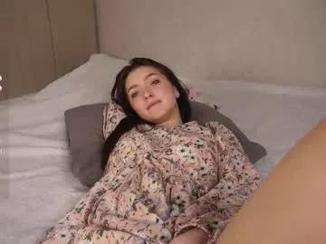 lynngroves from Chaturbate