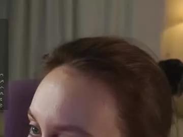 lynngroves from Chaturbate