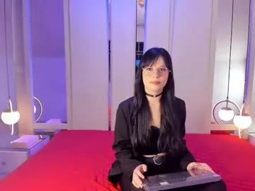 madamedesade01 from Chaturbate