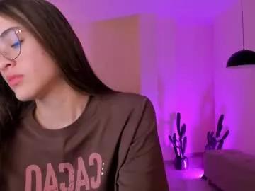 maiacollins from Chaturbate