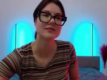 Naked Room maria_fitch 