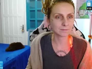 mesmerizing_tati333 from Chaturbate