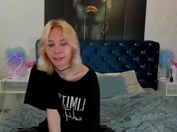 milophelps from Chaturbate