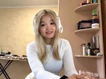mingmcclave from Chaturbate