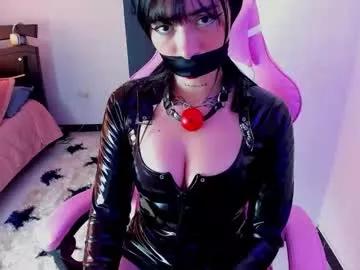 moon_wills from Chaturbate
