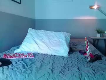 Naked Room naturaltitss_ 