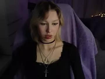 nebu1anymph from Chaturbate