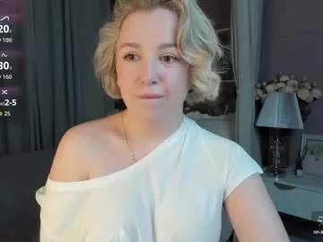 nikki_kai from Chaturbate