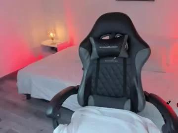 noahcryptic from Chaturbate