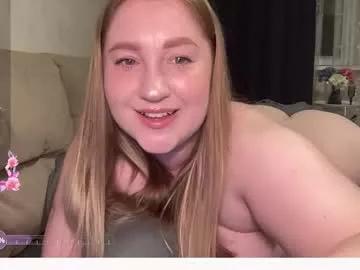ollydoll from Chaturbate