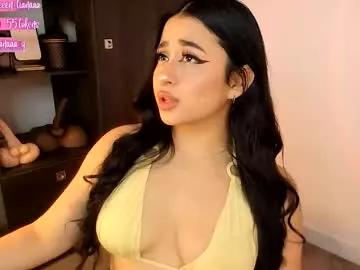 queen_liana from Chaturbate