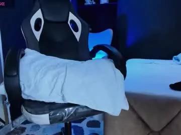Naked Room reybigxxx 