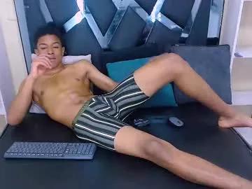 rocco_grey from Chaturbate