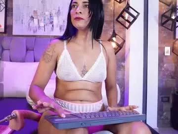sara_korr from Chaturbate