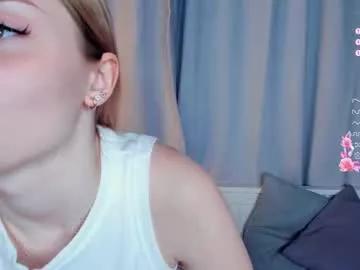 so__sweet from Chaturbate