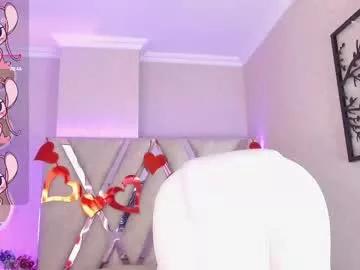 Naked Room sophi_gray 