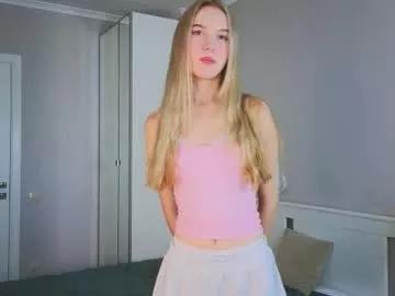 succubelle from Chaturbate