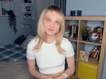 summer_lilac from Chaturbate