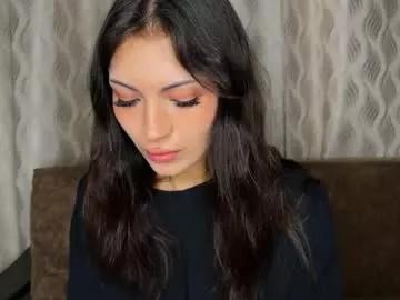 sweeet_strawberies from Chaturbate
