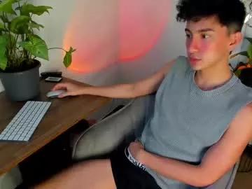 sweettaaron from Chaturbate