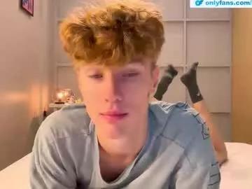 swoopyboy from Chaturbate