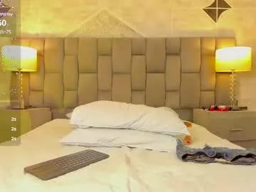 tifanytaylor1_ from Chaturbate