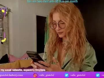 valle_grateful from Chaturbate