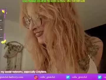 valle_grateful from Chaturbate