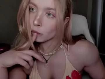 vanillalivitski from Chaturbate is Away