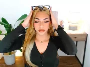 Naked Room velvetviper69 