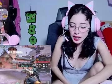 Naked Room yuna_pink666 