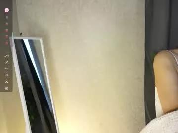zara_shine from Chaturbate