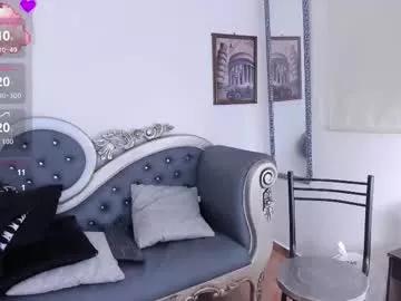 zaratrump from Chaturbate