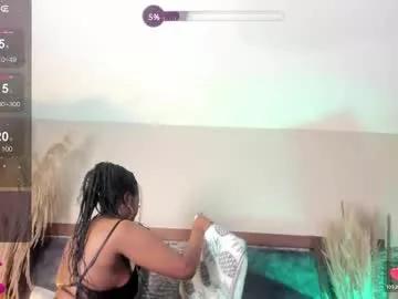 zoee_23 from Chaturbate