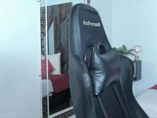 aaron_bain from Flirt4Free