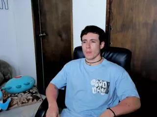 aaron_bain from Flirt4Free