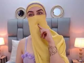 aliah_manzur from Flirt4Free