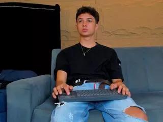 ethan_lowell from Flirt4Free
