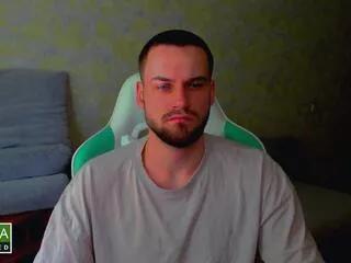 iven_l from Flirt4Free