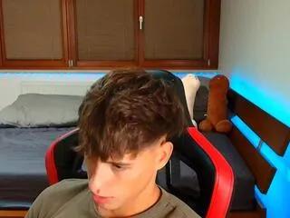 jamie_chu from Flirt4Free