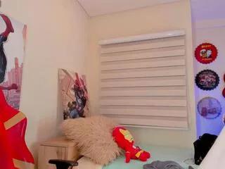 madelyn_rose from Flirt4Free