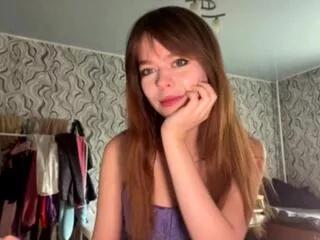 mae_banbury from Flirt4Free