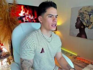 matt_andersson from Flirt4Free