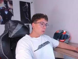 matthew_fiire from Flirt4Free