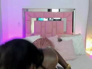 nia_williams from Flirt4Free