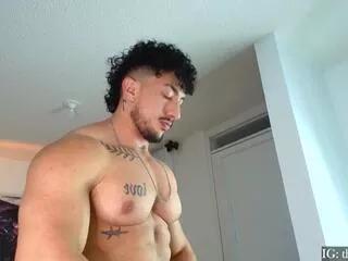 nikolay_lisin from Flirt4Free