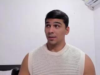 noah_lahm from Flirt4Free