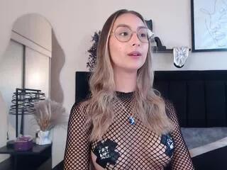 pola_leone from Flirt4Free
